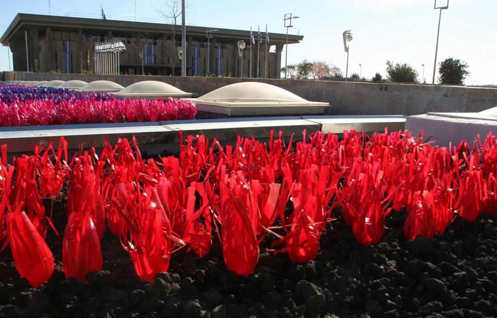 Uri de Beer Eco Art & Plastiflora Eco Garden at The Knesset Israel